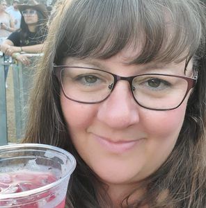 Meet your Posher, Karri